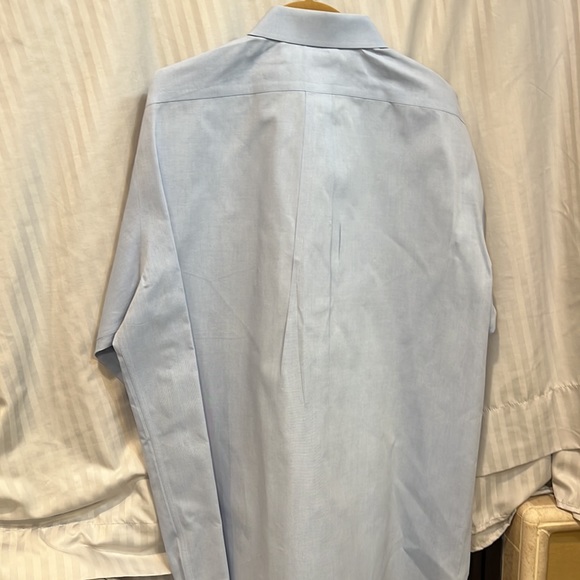 Brooks Brothers Dress Shirt. 17 34/35. Very nice - Picture 4 of 8